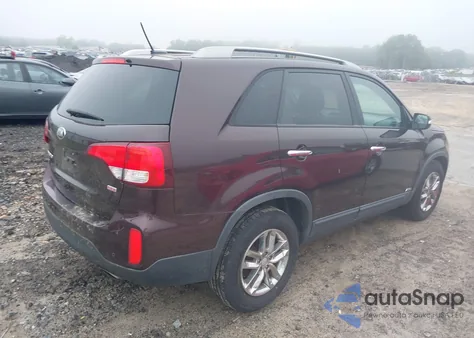 2015 Kia Sorento Lx V6 z USA, uszkodzony, nr VIN 5XYKTDA76FG565178